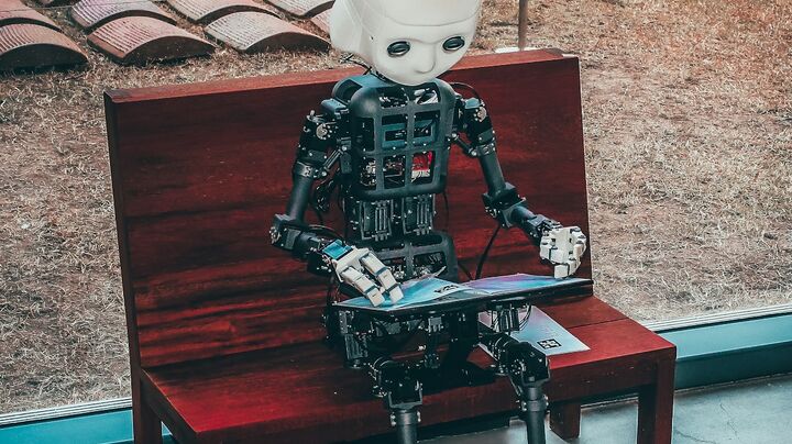 The Thief Who Sued the Victim: Musk Admits xAI Trained on OpenAI's Models