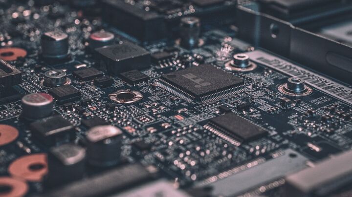 Digital Reputation in the AI Era: New Threats and Protection Strategies