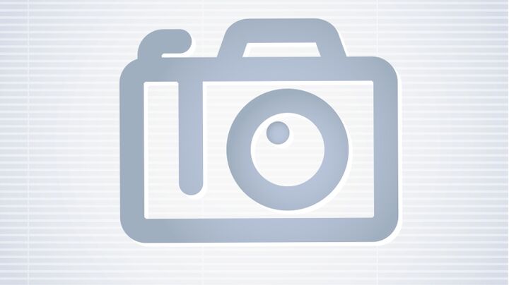 Crypto PR stunt in optics: how OVX manipulates lens prices